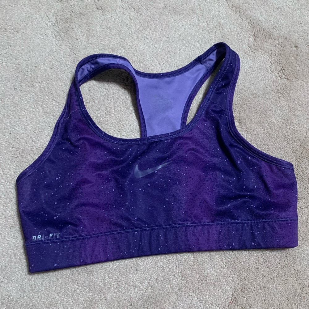 Nike Sports Bra - M